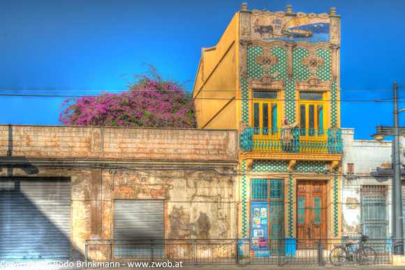 Sky-DSC01165_6_7HDR
